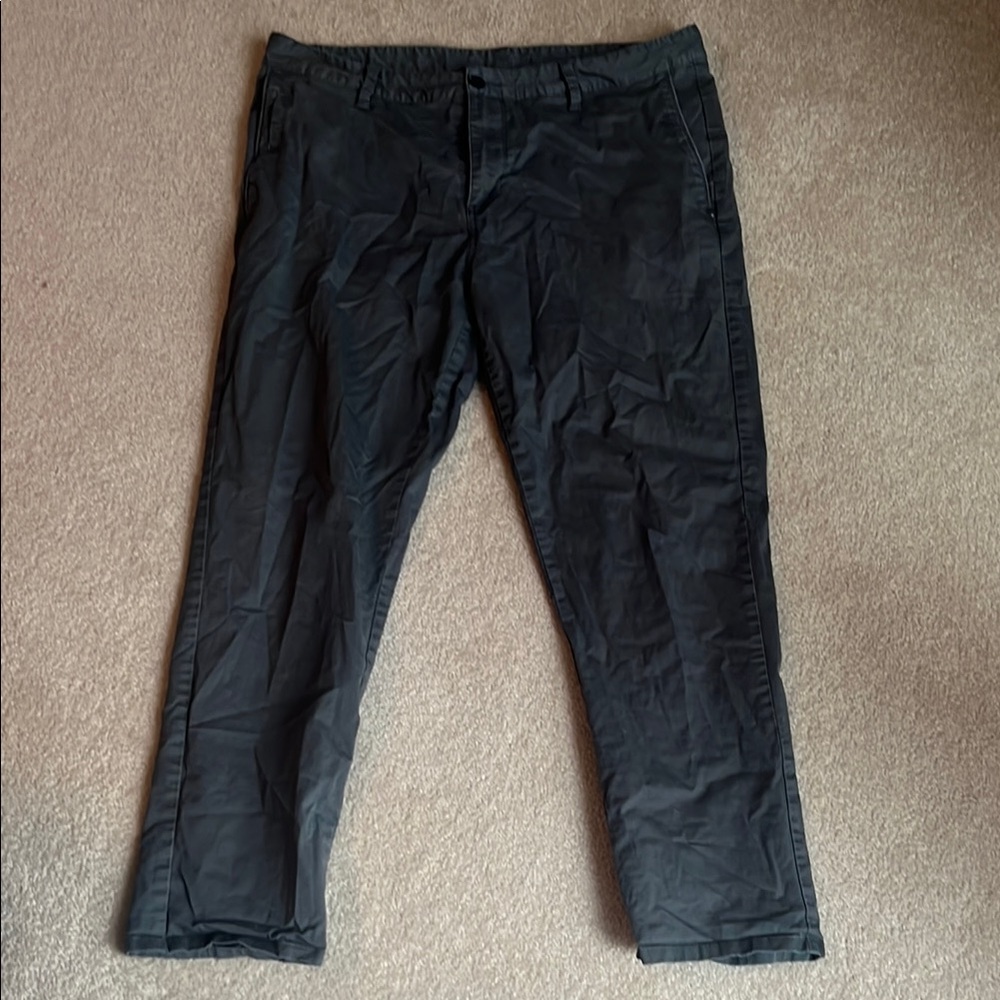 Vuori charcoal grey Chinos Cropped Pants